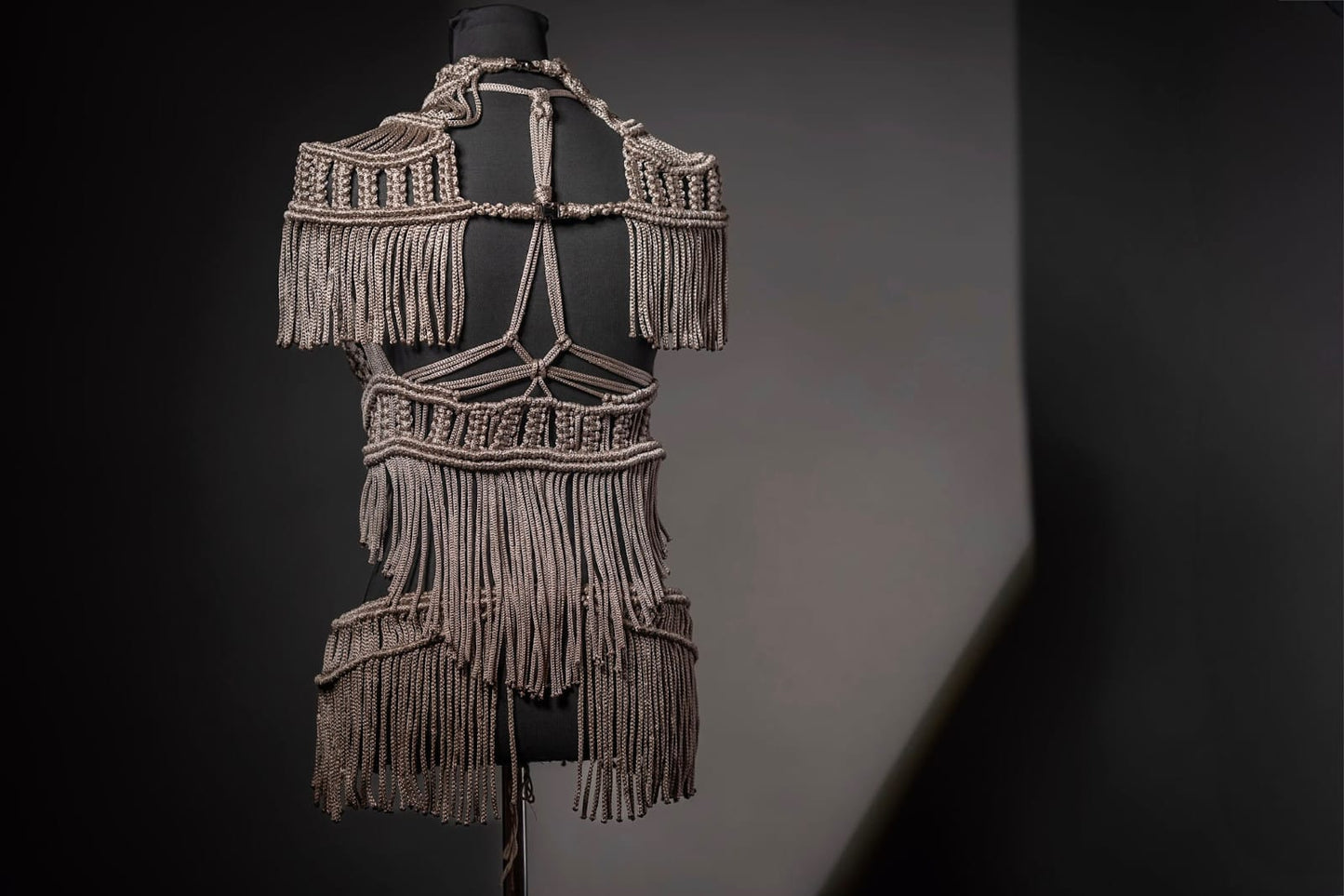 Feral Grace Elven Armor - Makramee Rüstung