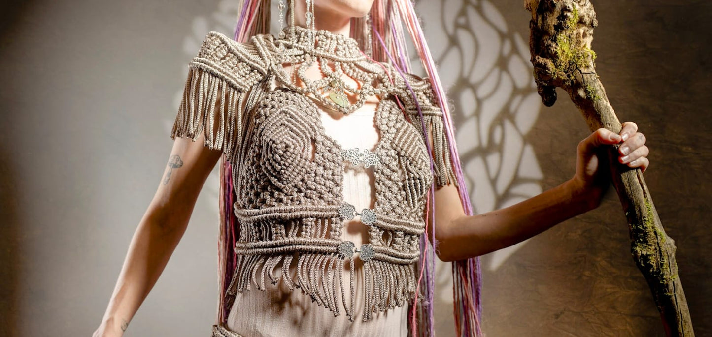 Feral Grace Elven Armor - Makramee Rüstung